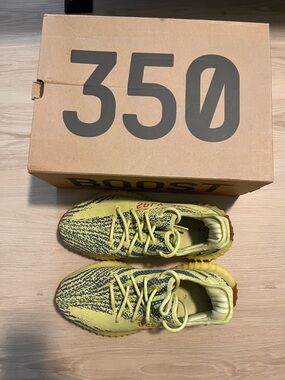 YEEZY BOOST 350 Adidas Mens Sneakers in Yellow and Gray